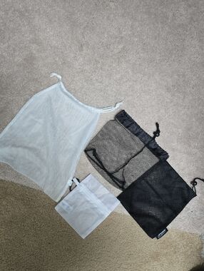Set of 4 Mini Mesh Bags in Black and White